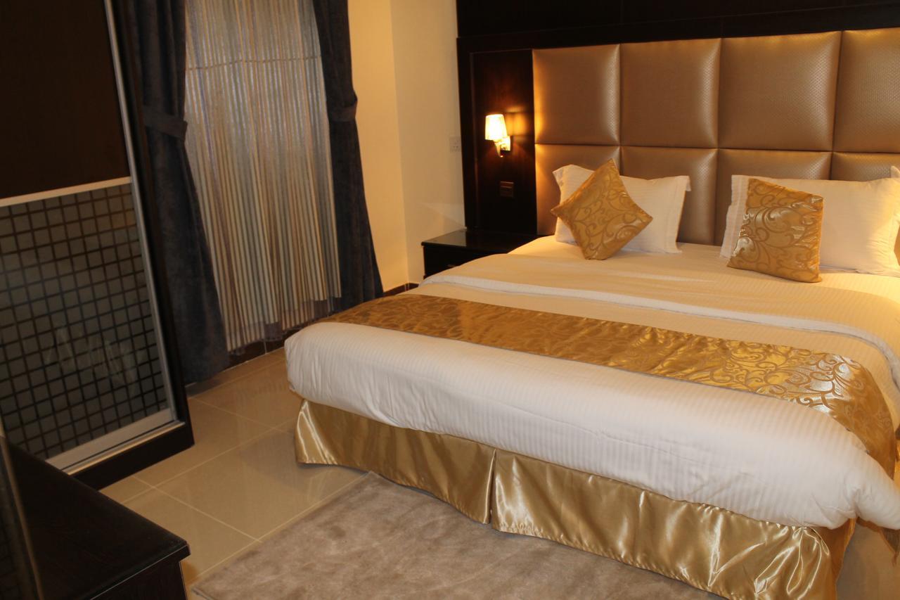 فندق دولف الرياض شارع العمرة Doolv Hotel Exterior photo